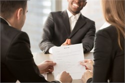 Uncommon resume tips to help job-seekers shine 