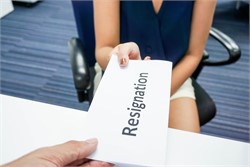 5 Steps To Resign From Your Job With Grace